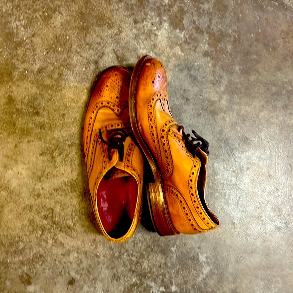 Gorgeous Grenson high quality leather shoes.